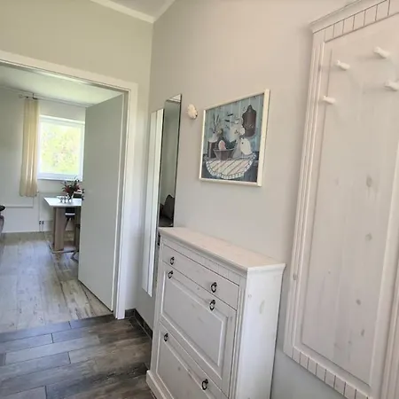 11 Haselnuss - Hof Wiesengrund * Parchtitz