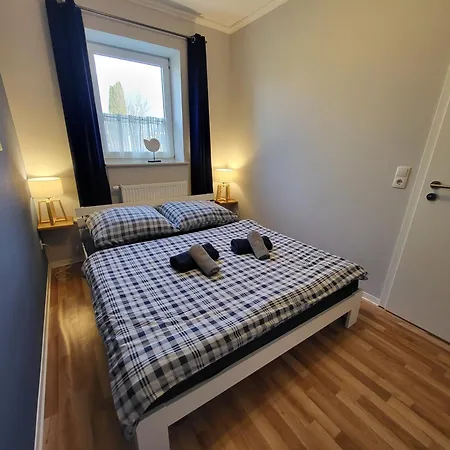 11 Haselnuss - Hof Wiesengrund * Parchtitz