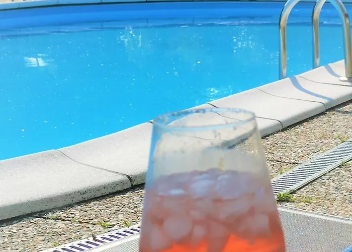 11 Haselnuss - Hof Wiesengrund * Parchtitz